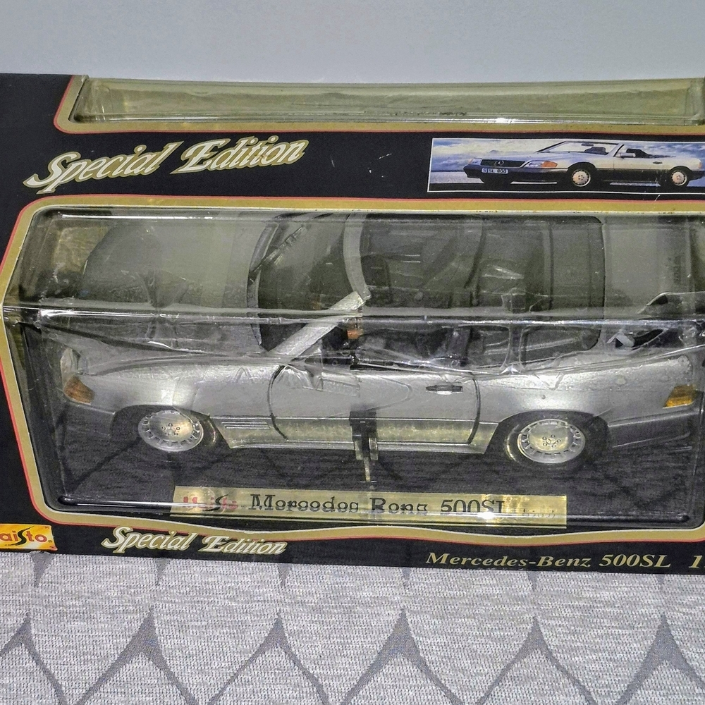 Mercedes-Benz 500SL Model Car. Maisto 1989 Mercedes Silver Convertible. NEW - Picture 6 of 8